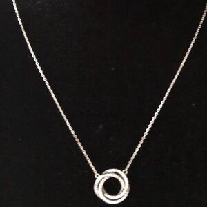 NWOT Sterling Silver cz circle necklace